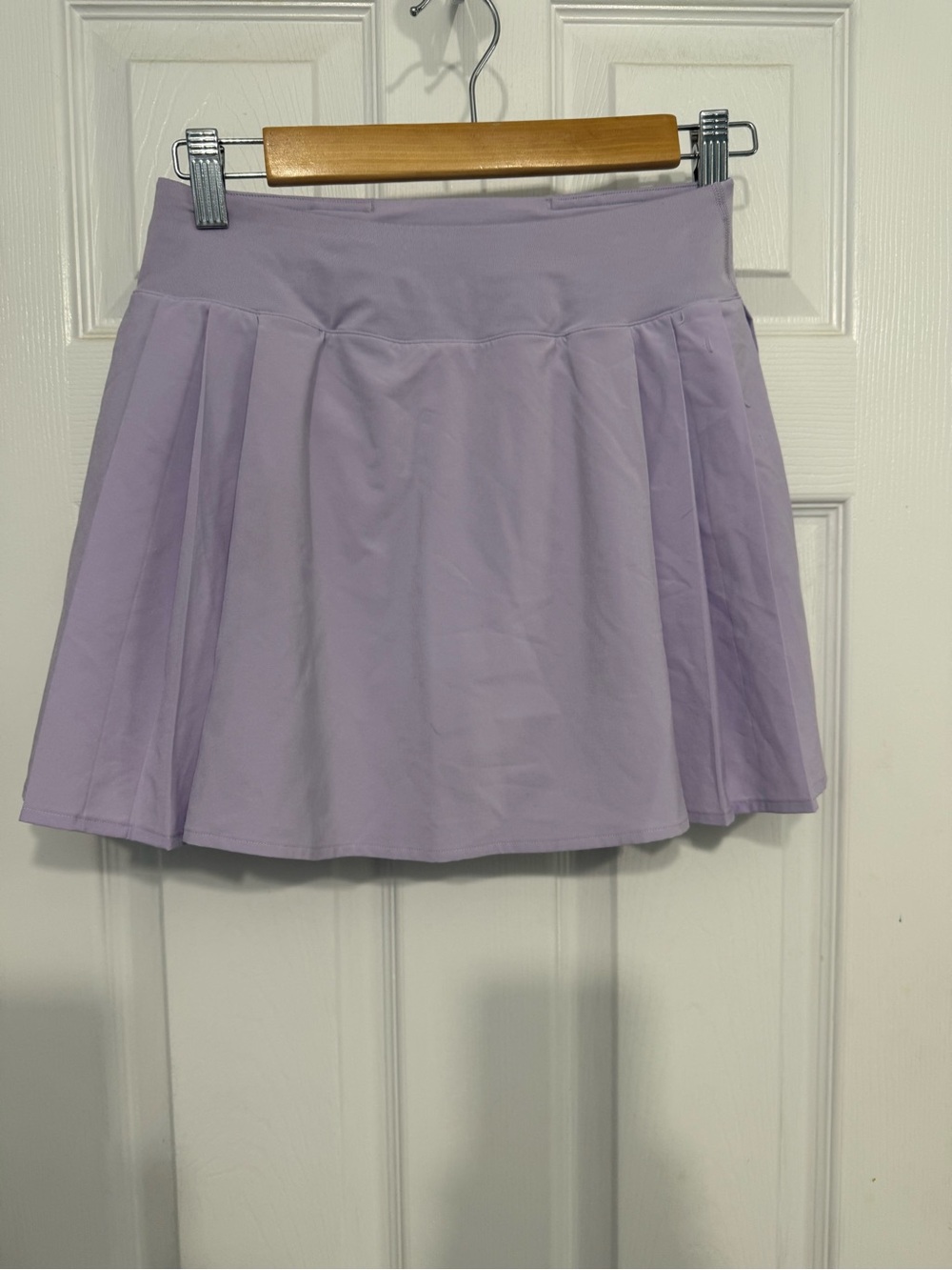 lululemon Side-Pleat High Rise Tennis Skirt - size 4 *see description for flaws